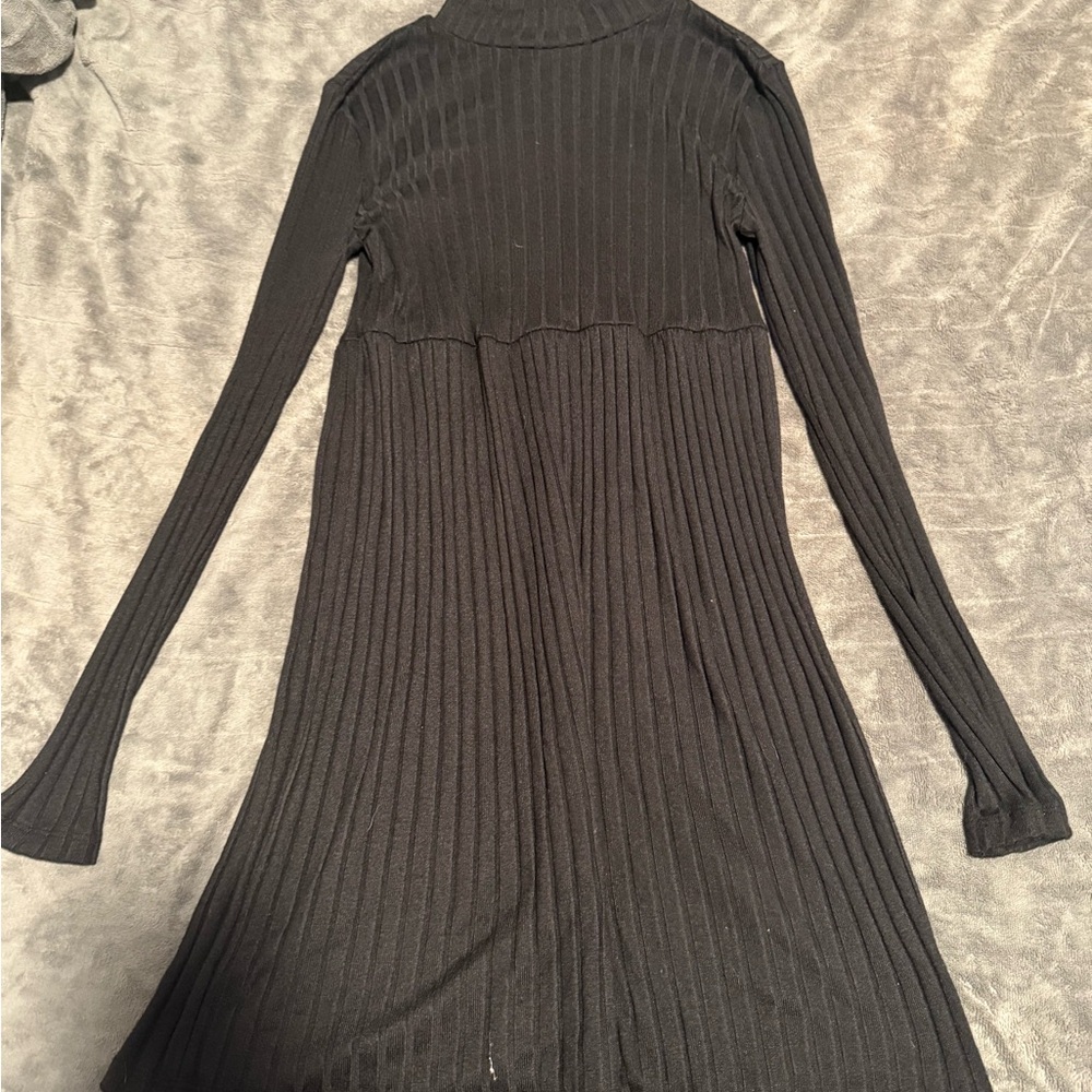 SO Black Long Sleeve Ribbed Dress